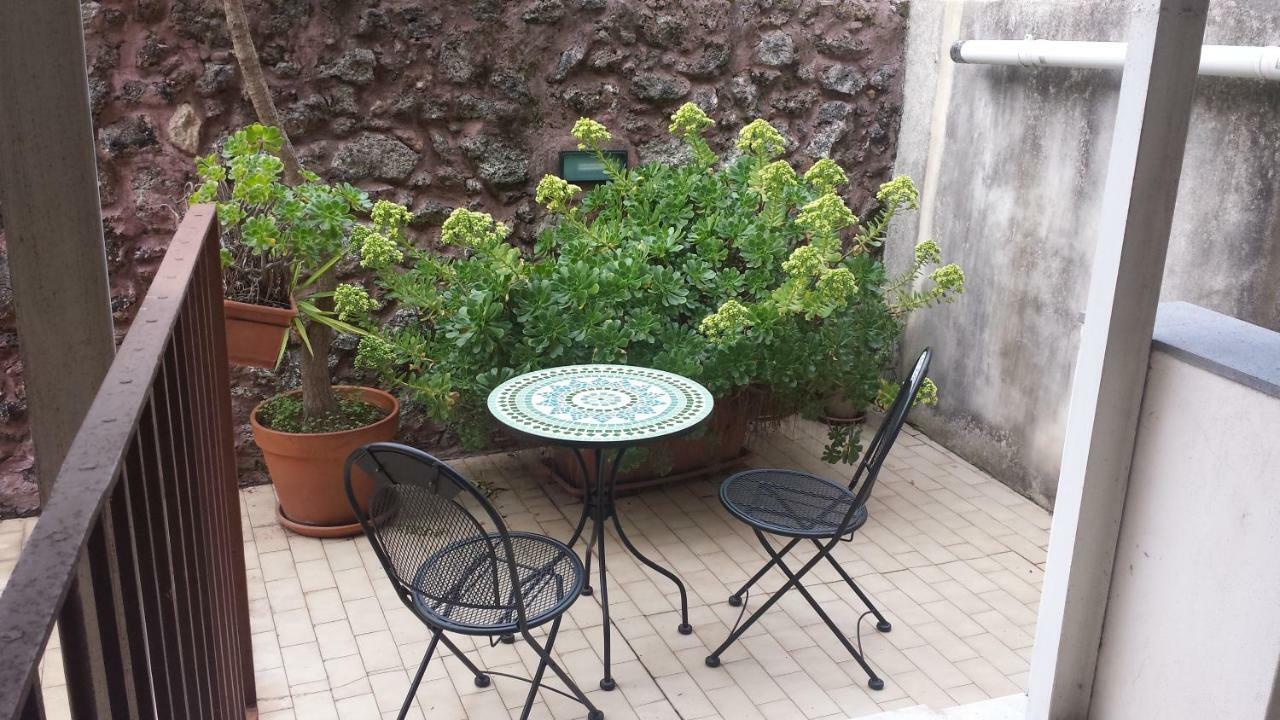 Villa Casa Giuffrida Aeroporto di Catania Fontana Rossa Esterno foto