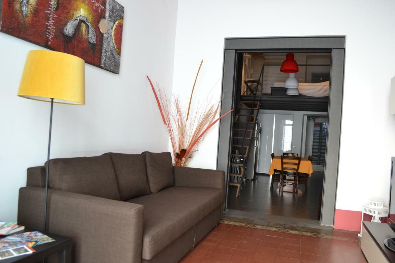 Villa Casa Giuffrida Aeroporto di Catania Fontana Rossa Esterno foto